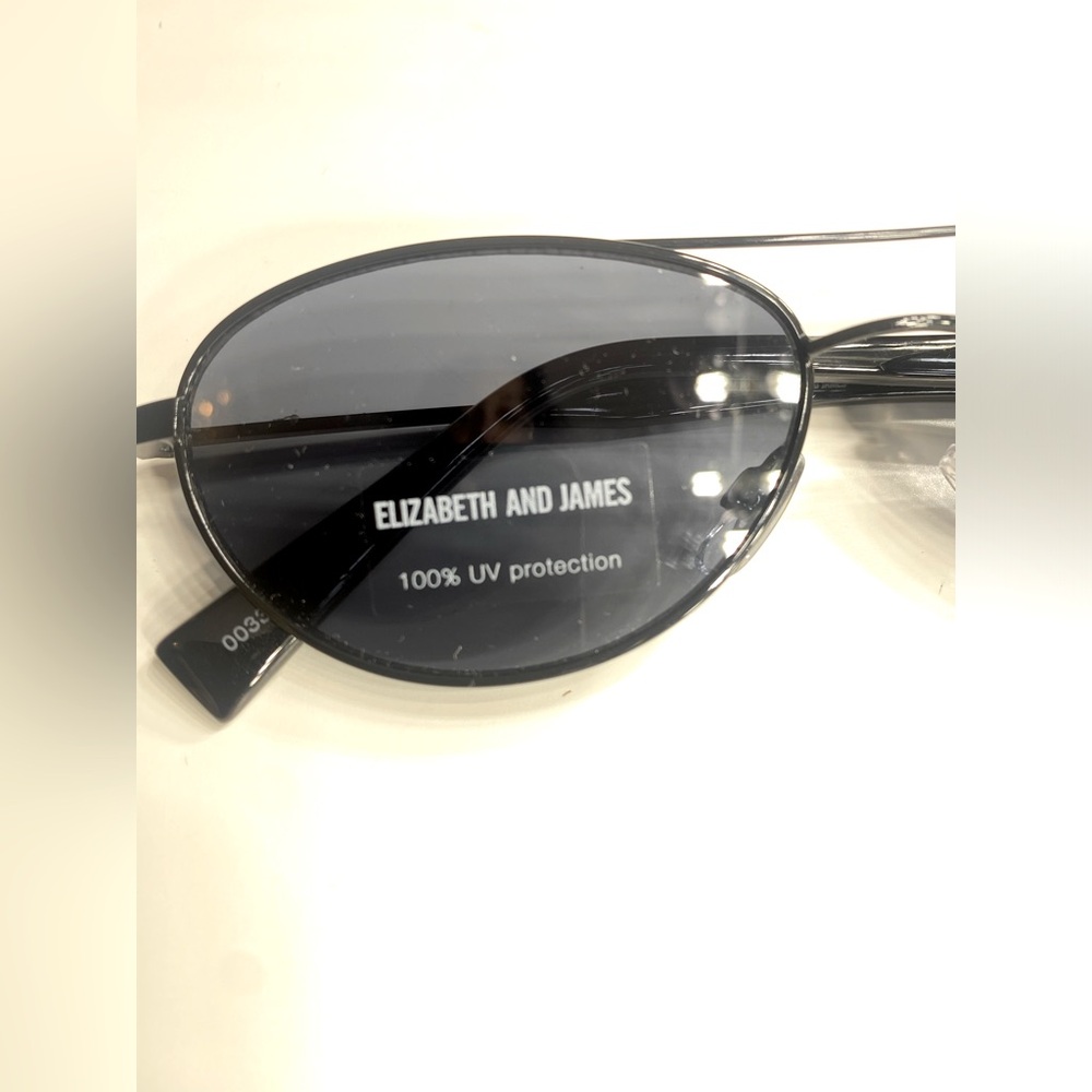 New! Elizabeth & James Black frame Sunglasses - Picture 9 of 12